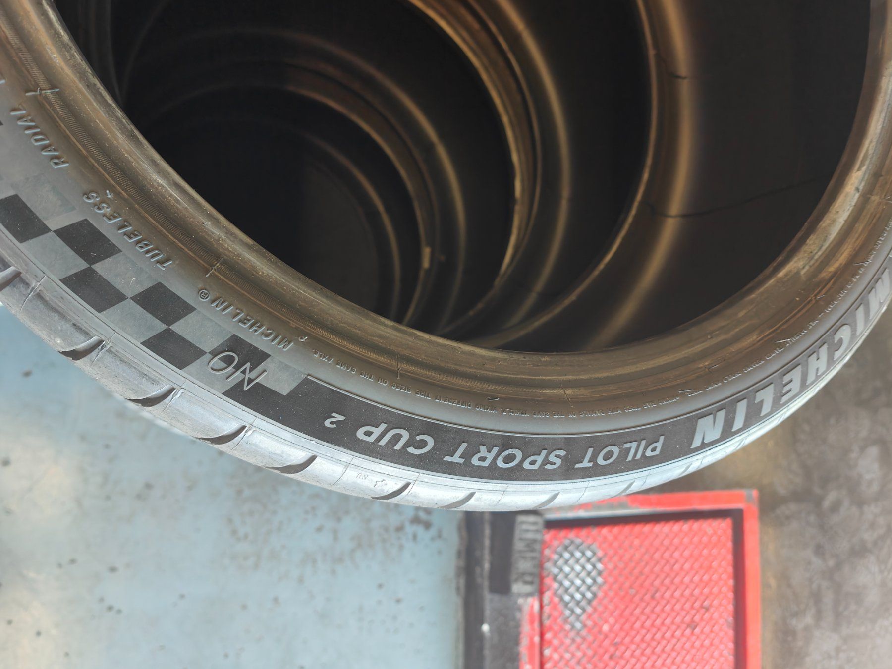 Michelin Pneumatici & Ruote complete: Porsche GT3 Reifen – Usato da Oberengstringen venduto da Reifen-Lagerverkauf 2