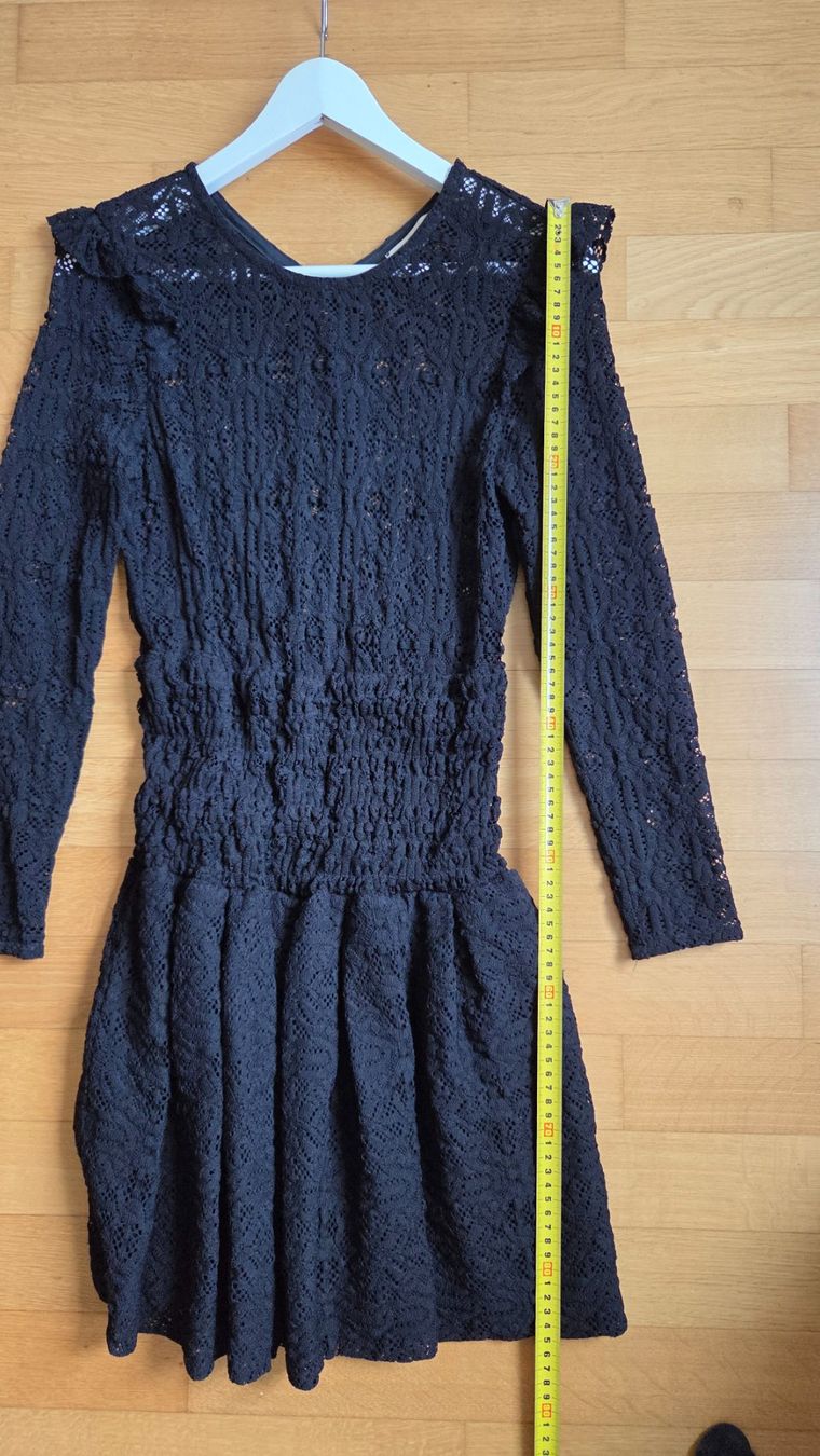 Maje Kleider: Maje Dress schwarze Spitze elastisch Size 3 – Gebraucht aus Fislisbach von Maieriisli25 7