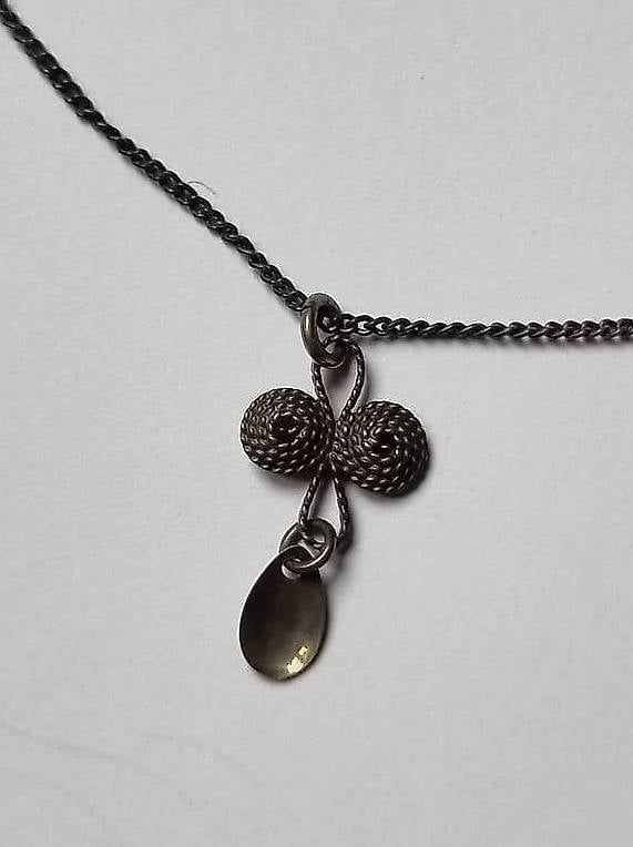Ketten: Antike Kette mit Anhänger Silber 925 – Gebraucht aus Arlesheim von evi_gm8h