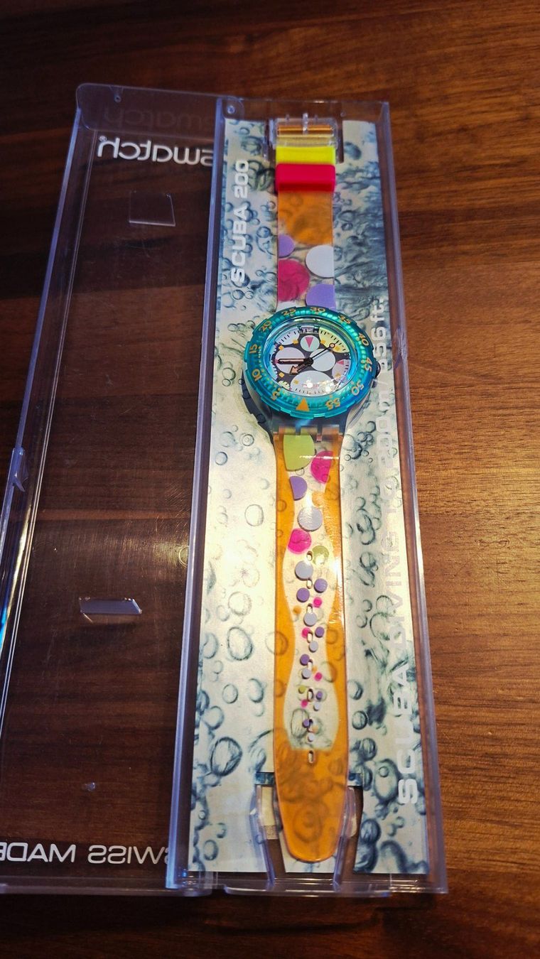 Swatch Orologi: Swatch SEA GRAPES original verpackt – Nuovo e nell'imballaggio originale da Kirchberg BE venduto da Schubidu68