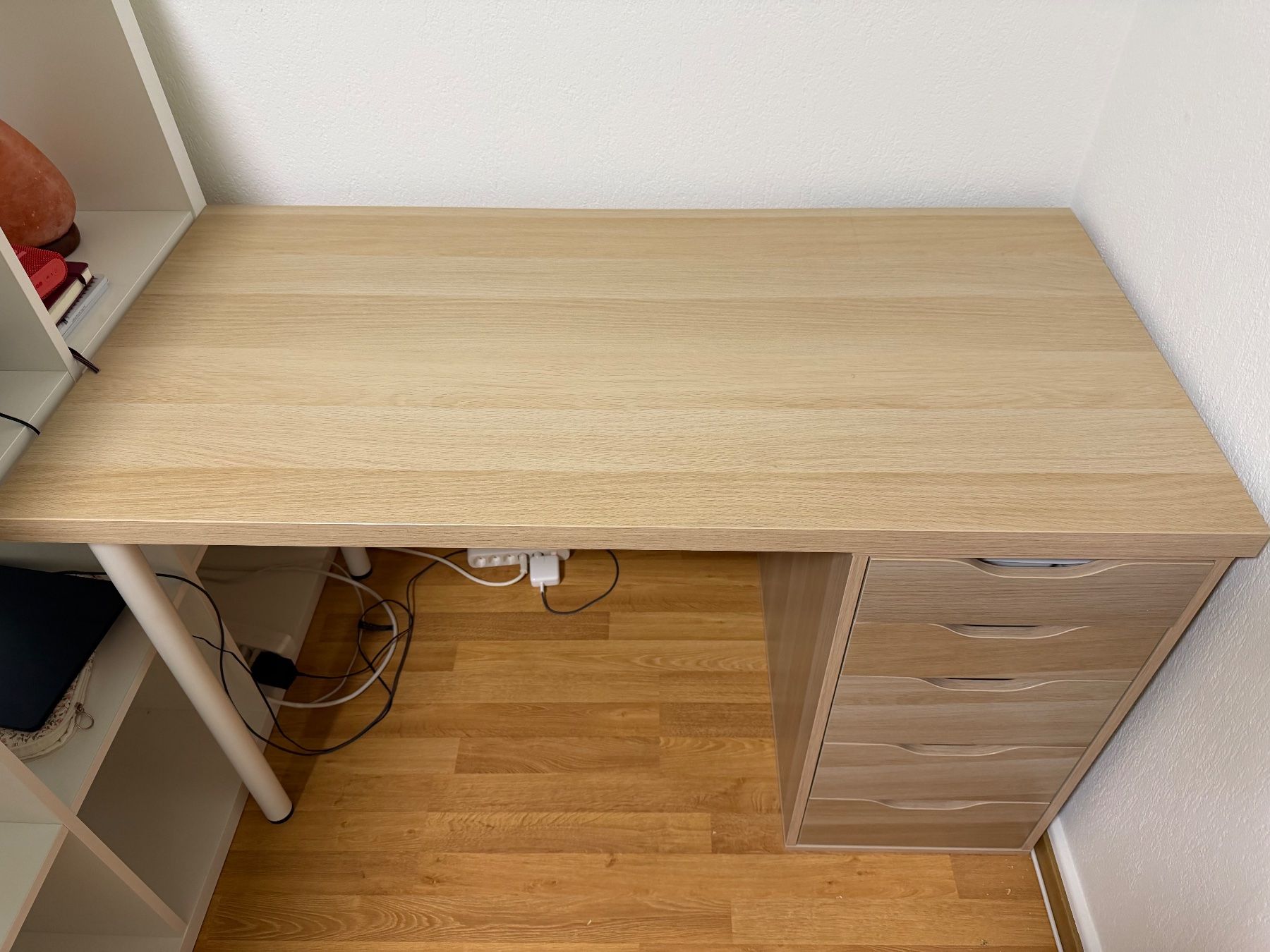 Ikea Schreibtische: Schreibtisch mit Schrank – Gebraucht aus Winterthur von mar_x9kp 2