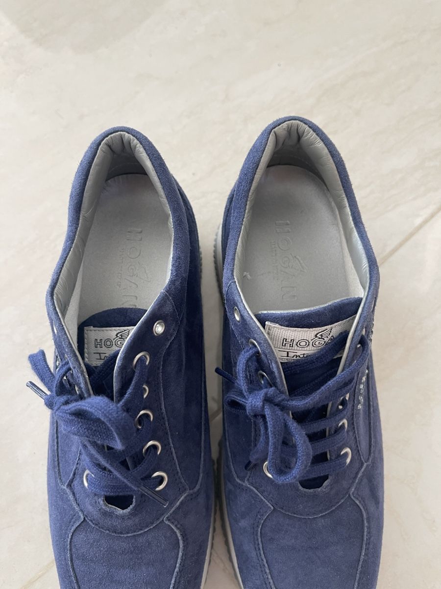 Hogan Scarpe da donna: Hogans Sneakers Wildleder Gr. 38 blau – Usato da Weisslingen venduto da Spiegelbild0 1