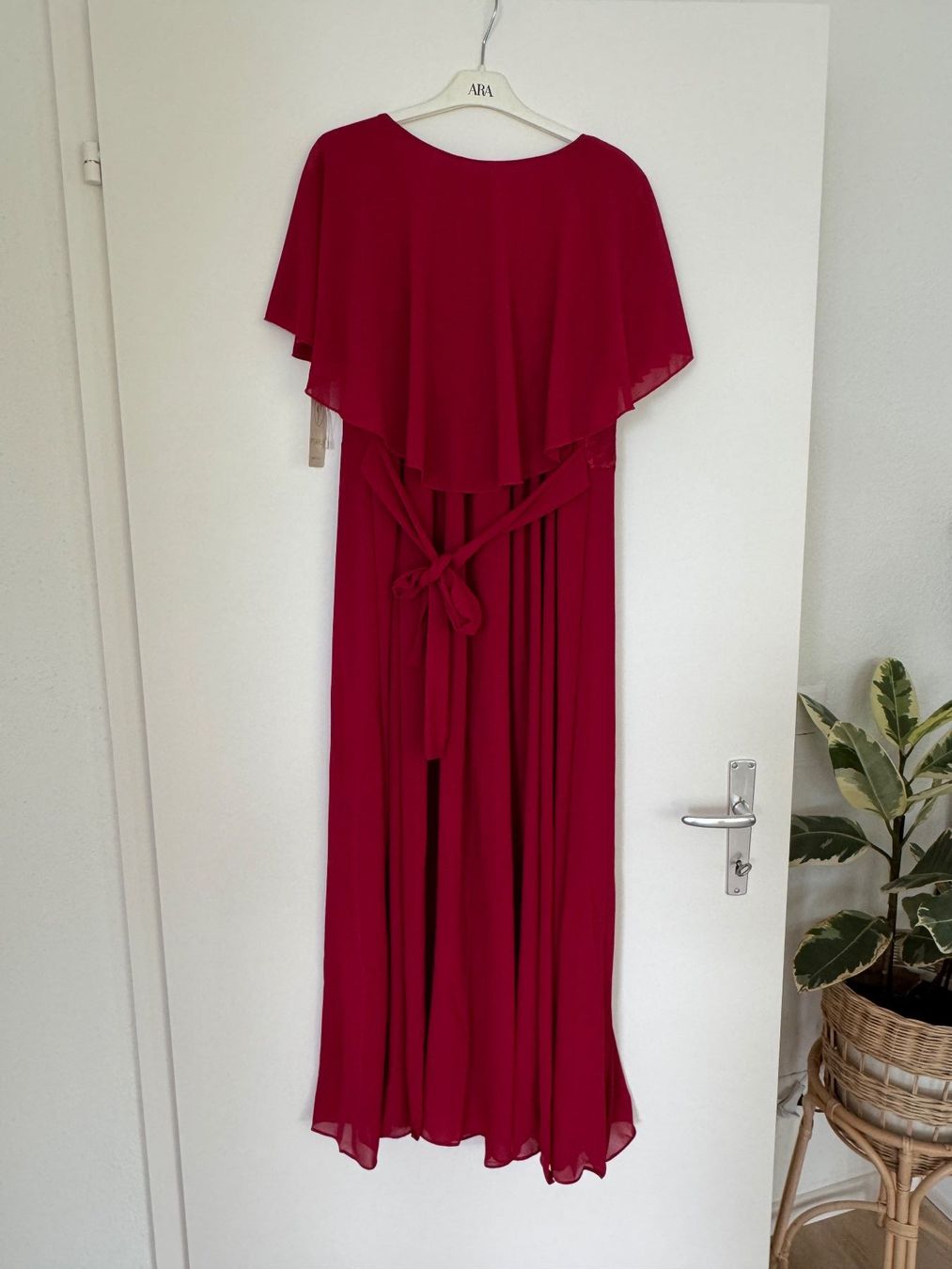 Kleider: NEW RED DRESS 40/42 – Neu und originalverpackt aus Zollikon von Marsat25 1