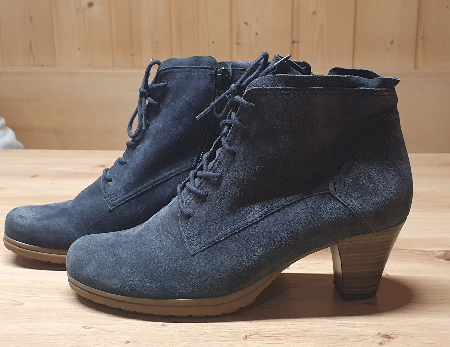 Gabor Scarpe da donna: Stieflette Gabor Gr. 7.5 – Nuovo (secondo la descrizione) da Danis venduto da Stgirat