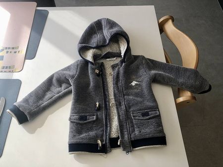 Warme Jacke Grösse 98