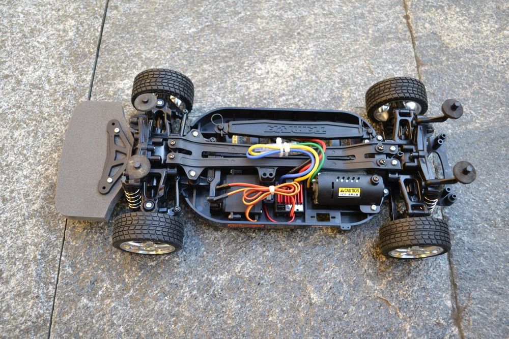 Tamiya 1995 Ford Mustang SVT Cobra R TT01-E RC 1/10 (Neu (gemäss ...