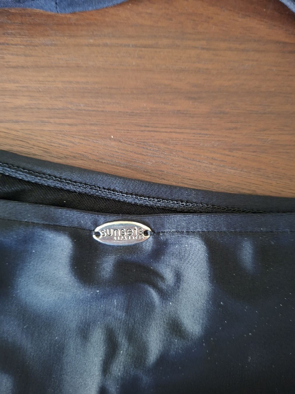 Costumi da bagno & Bikini: Bikini Oberteil und Slip schwarz Grösse 40/M 75/ 80 E – Usato da Hermetschwil- Staffeln venduto da Milou07 1