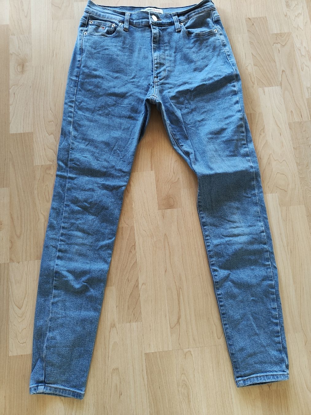 Tommy Hilfiger Jeans: Tommy Jeans Sylvia Gr.32/32 – Usato da Unterägeri venduto da Meikelbein