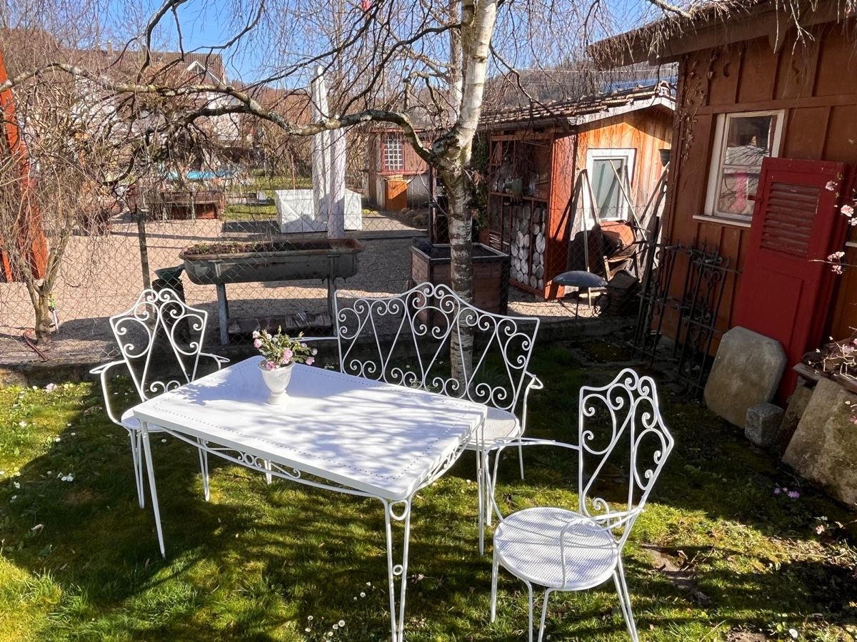 Set de table et chaises: Sitzgarnitur – Neuf (Voir description) à Münchenstein par cab_52n2 3