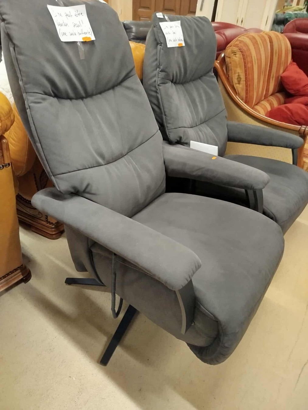Stressless Fauteuils: 2 fauteuils  électriques - STRESSLESS – D'occasion à La Chaux-de-Fonds par Emmaus2300CDF 1