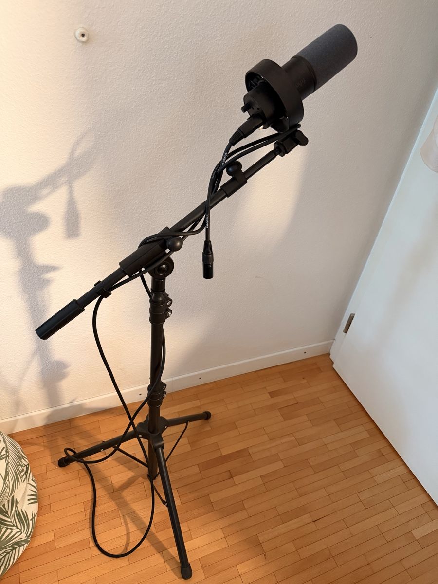 Microfoni: Micro Fifine K688 XLR/USB + trépied et câble XLR – Nuovo (secondo la descrizione) da Lausanne venduto da the_s9hs
