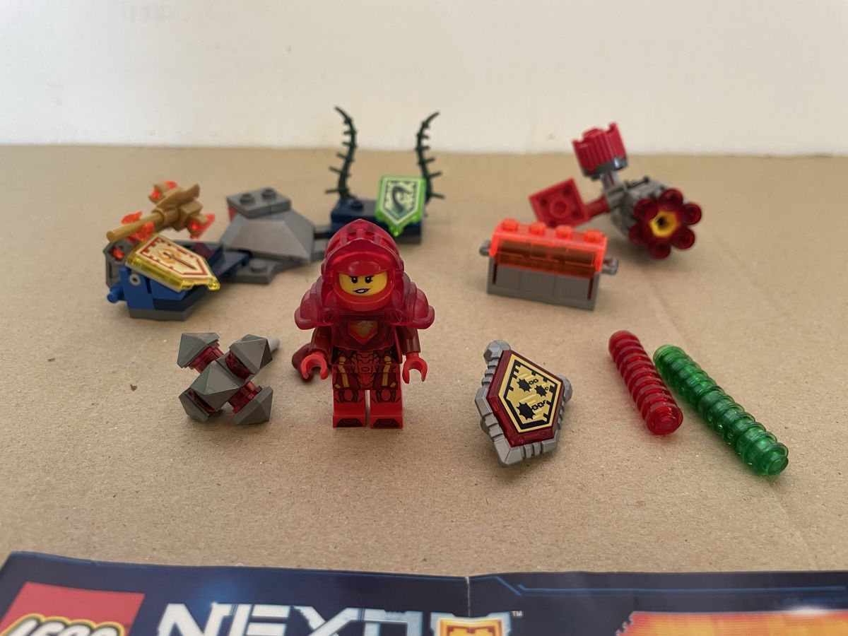 Lego Spielzeuge: Lego Nexo Knights 70331 – Gebraucht aus Möriken AG von Peka01 1