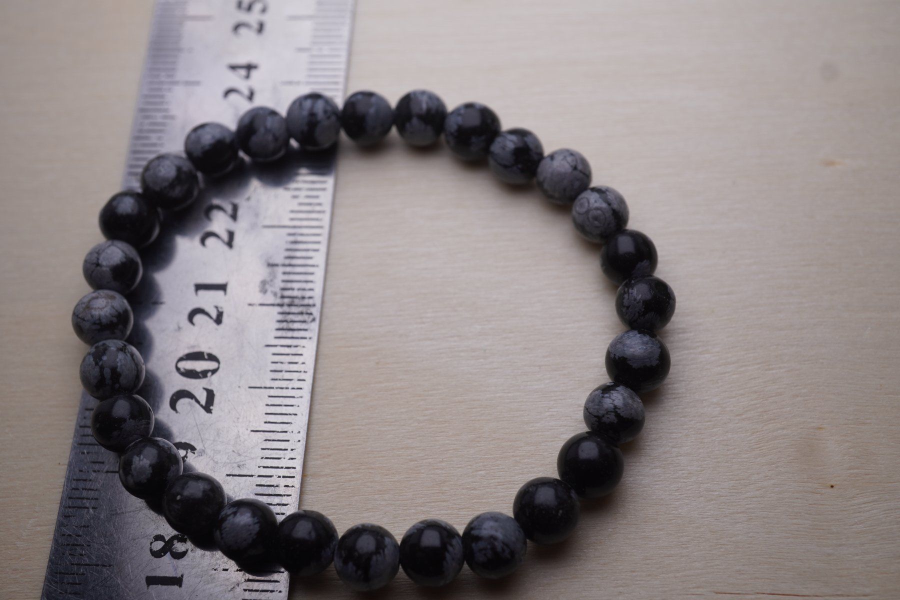 Minerali & Pietre curative: Schneeflocken Obsidian  Armband      Ab 1.- – Nuovo e nell'imballaggio originale da Eschenbach SG venduto da topstone 1