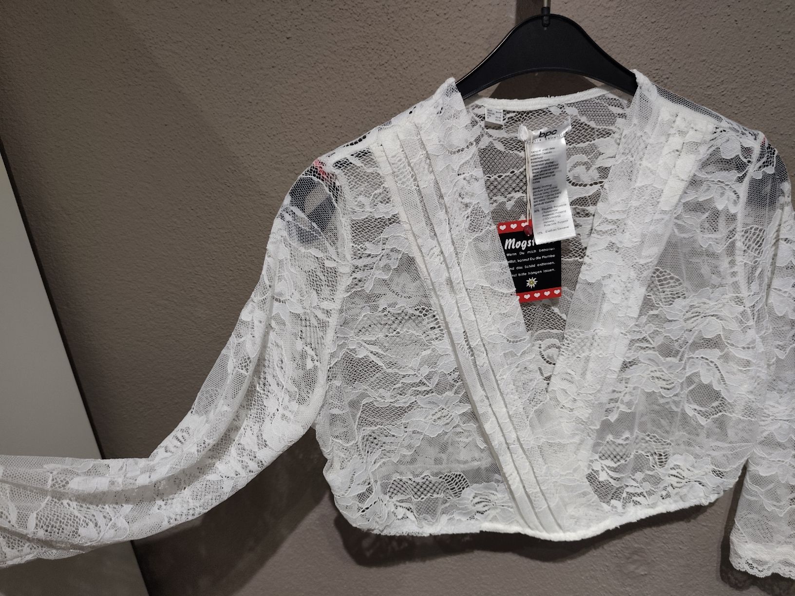 Camicette: Dirndlbluse Spitze, Gr.50/52 - NEU – Nuovo e nell'imballaggio originale da Dussnang venduto da Rosenfee50 1