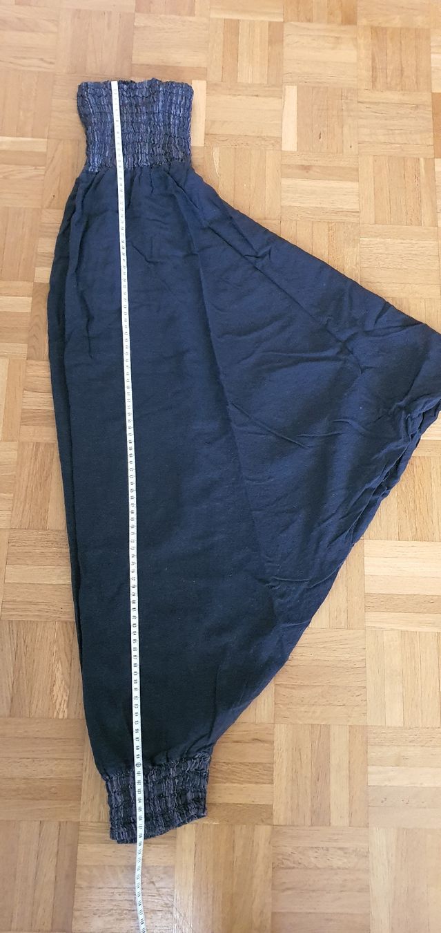 Hosen: Pumphose Sarouelhose Aladinhose Haremshose – Gebraucht aus Winterthur von LaRoque 1