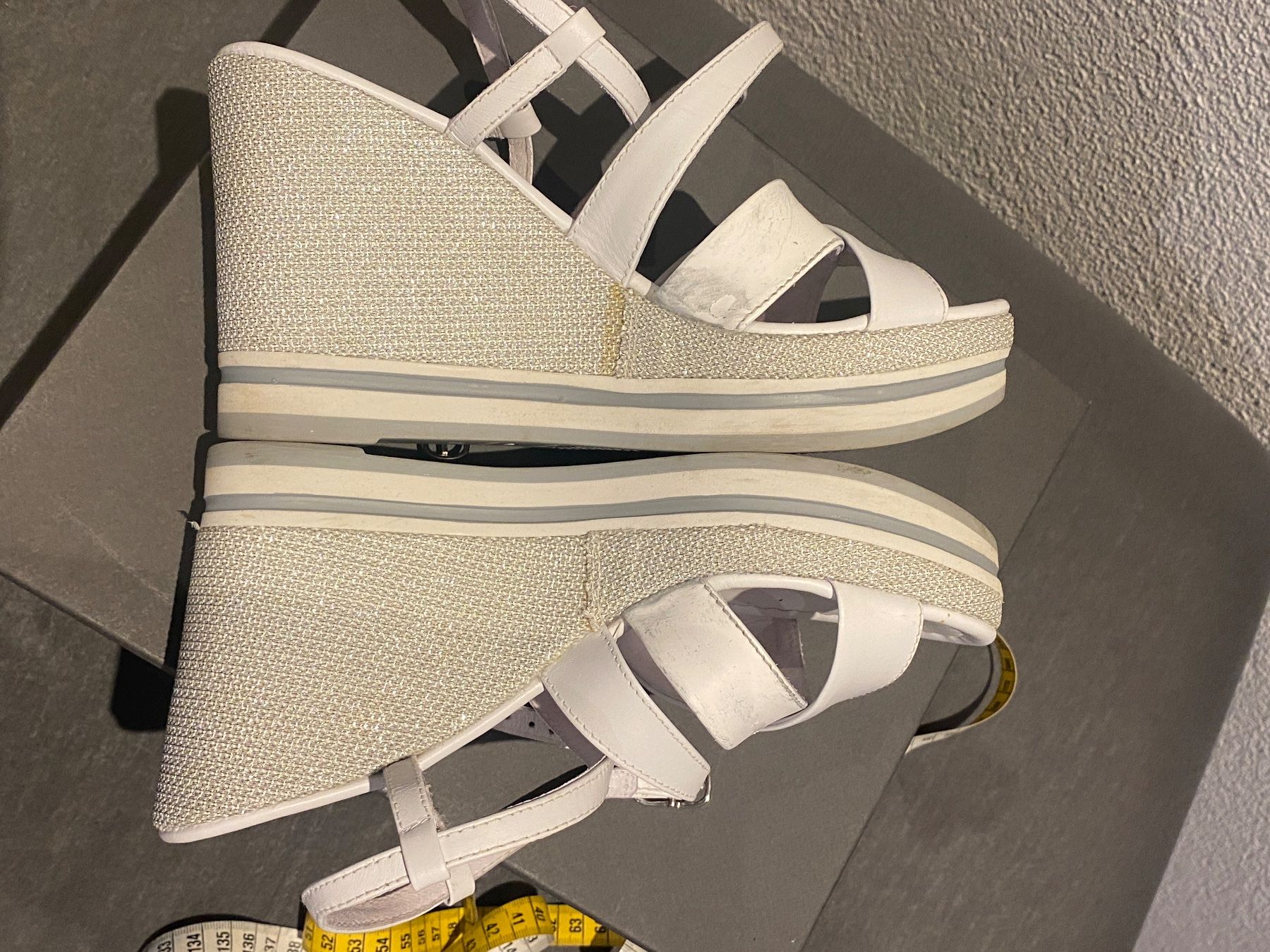 Scarpe da donna: Nero giardinni Sandalen 38 – Usato da Liestal venduto da Goldart 4