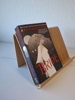 Bride von Ali Hazelwood - Fantasybuch auf Englisch