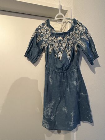 Kleid