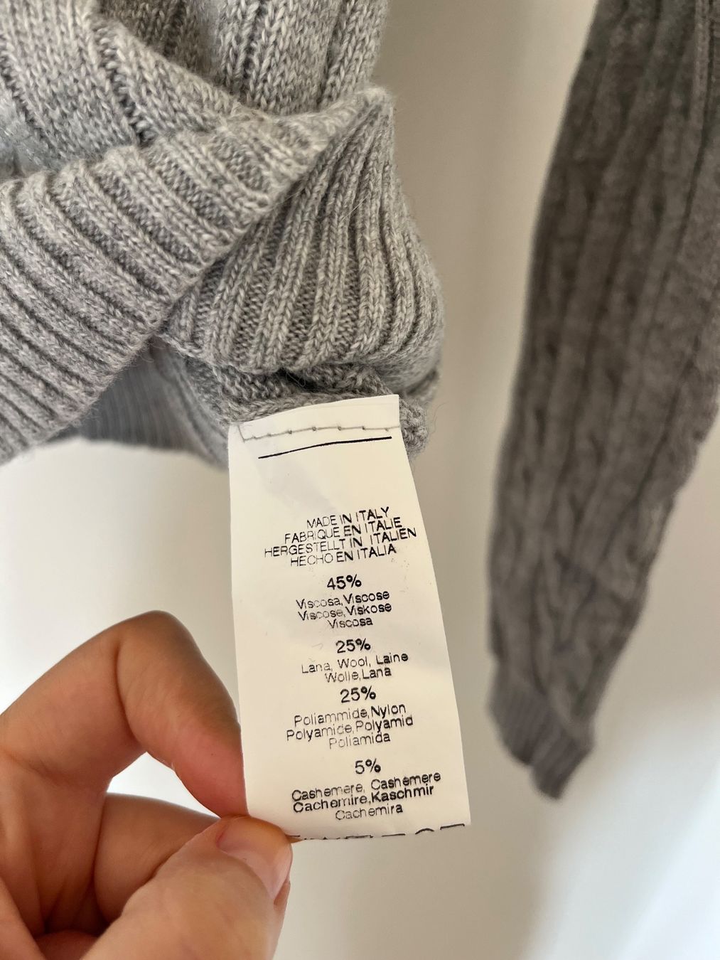 Brandy Melville Pullover & Sweatshirts: Schöner Pullover von Brandy Melville NEU – Neu (gemäss Beschreibung) aus Zürich von bec_p9dy 3