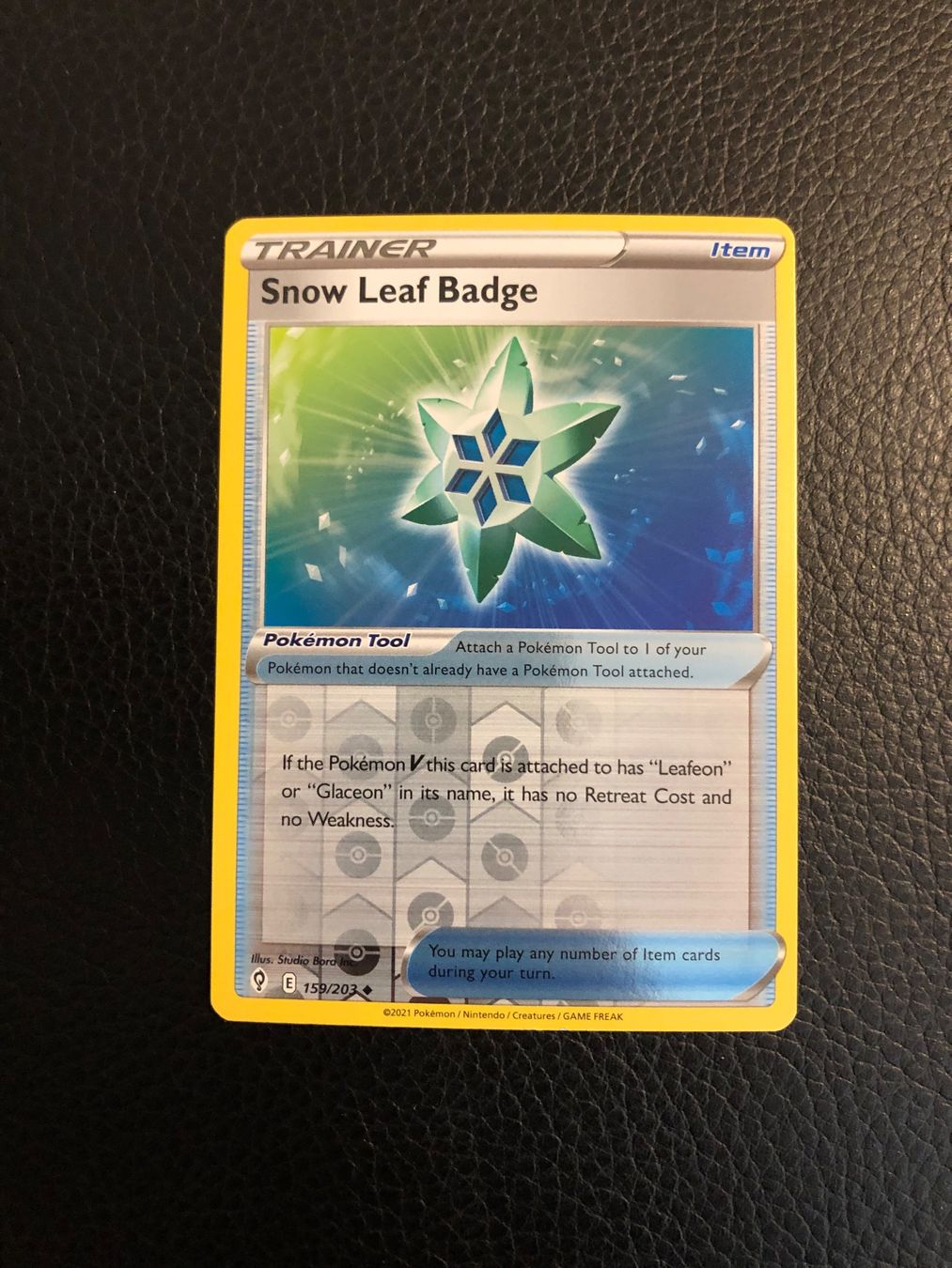 Pokémon Carte collezionabili: Evolving Skies Snow Leaf Badge reverse 159/203 NM Ab 1 – Usato da Paradiso venduto da Pkmn10