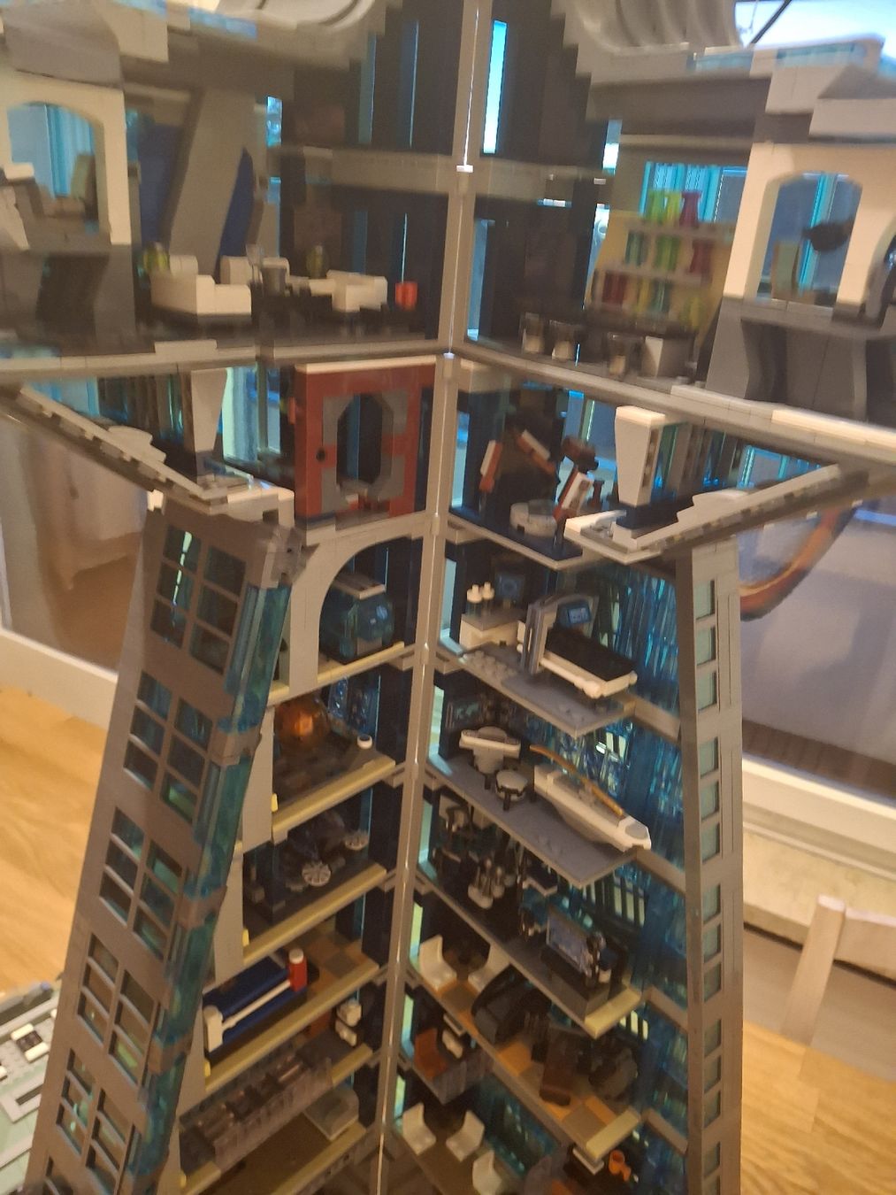 Jeux de construction: Panlos Marvel Avengers Tower 55120 – D'occasion à Zug par mike.m 2