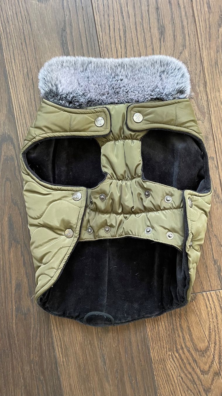 Abbigliamento: Hundemantel Winter olive Länge 38 – Usato da Zollikon venduto da rundbsurf 3