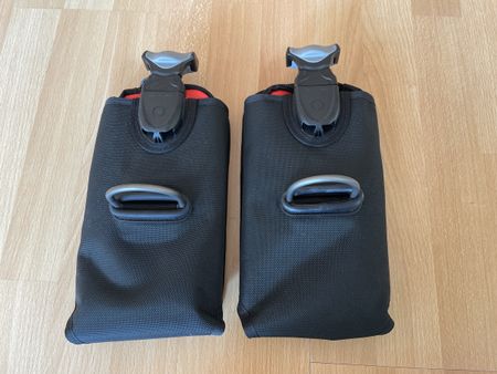Horizontales OMS Ballast System, rechte und linke Tasche