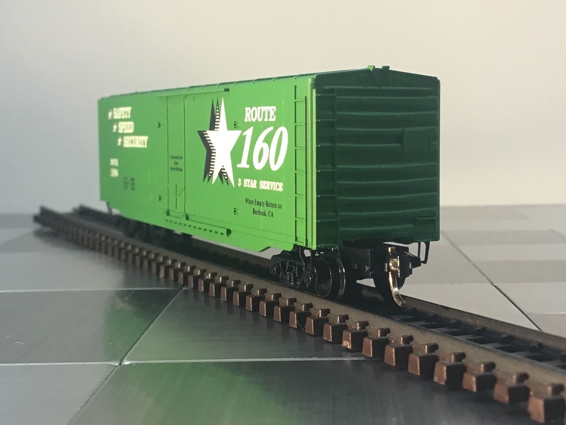 Micro Trains Line Modelleisenbahnen: MICRO TRAINS LINE  GÜTERWAGEN SPUR N – Gebraucht aus Männedorf von Modellbau-wyss 1