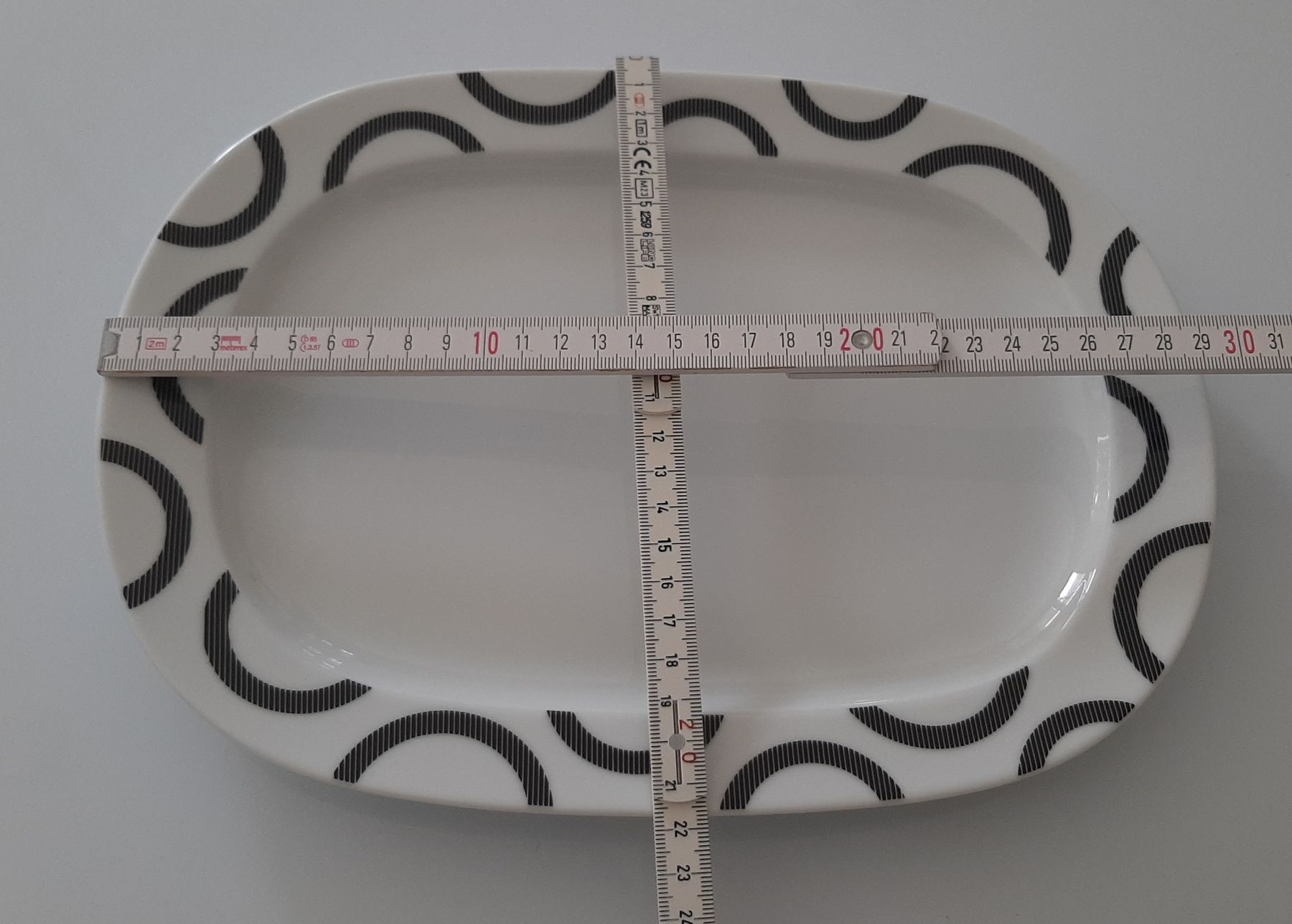 Rosenthal Piatti di portata: Thomas Vario Black Circle Servierplatte – Usato da Frutigen venduto da Mgirasol 1