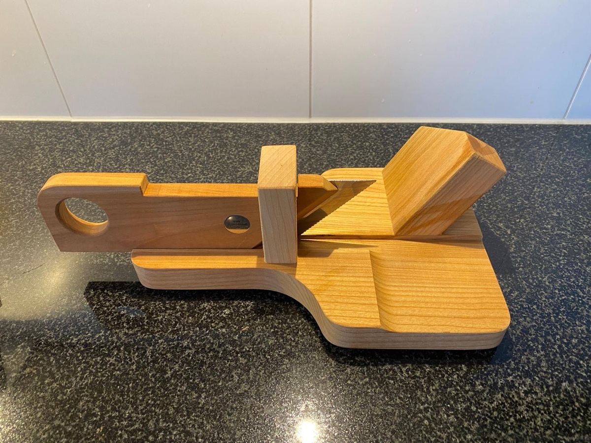 Elettrodomestici da cucina: Fleischhobel aus Holz – Usato da Obernau venduto da SIGGEW