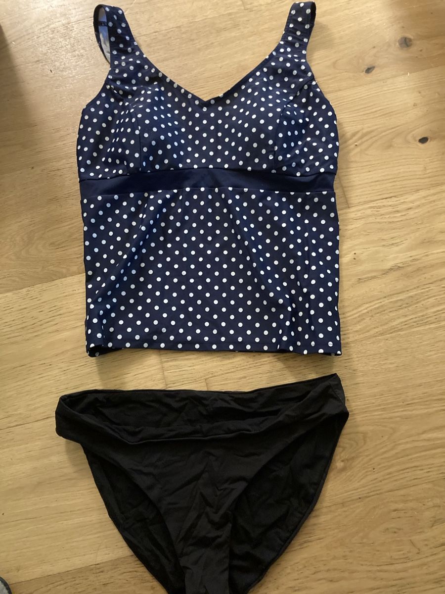 Costumi da bagno & Bikini: Tankini (2-teiliger Badeanzug) Gr 40 – Nuovo (secondo la descrizione) da Effingen venduto da Schwarzefina