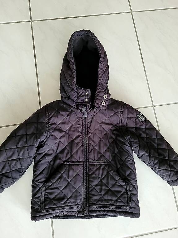 Giacche & Cappotti: Jacke von Esprit Gr. 86 – Usato da Fällanden venduto da vickita1