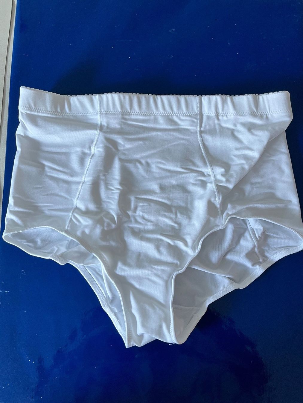 Migros Altra biancheria intima: Slip Classic, Shaping Effect medium, Grösse 48, Farbe Weiss – Nuovo e nell'imballaggio originale da Rudolfstetten venduto da gst_g7xl 2
