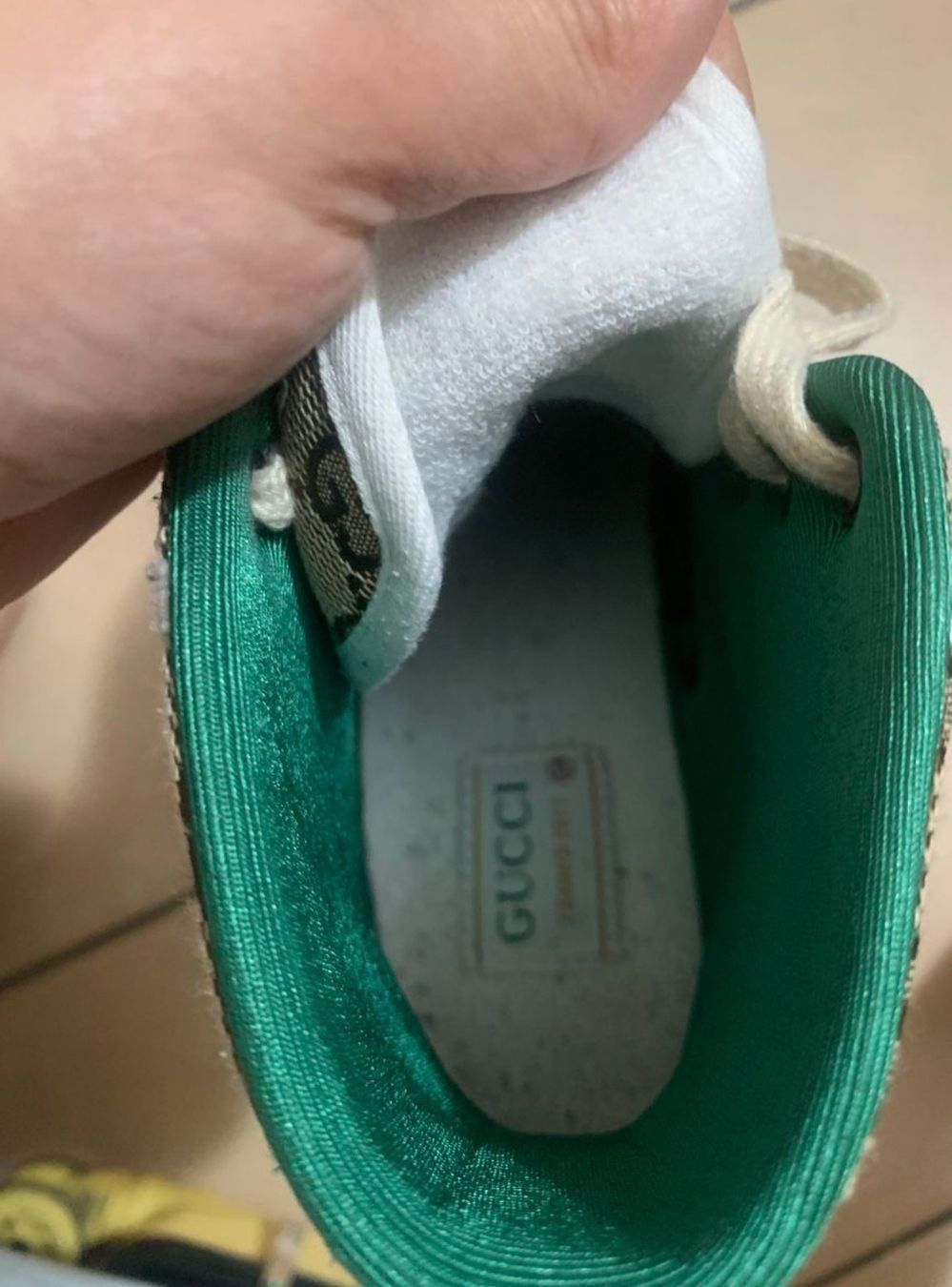 Gucci Herrenschuhe: Sneakers Gucci 38 – Gebraucht aus Chavannes-Renens von Angelique2022 4