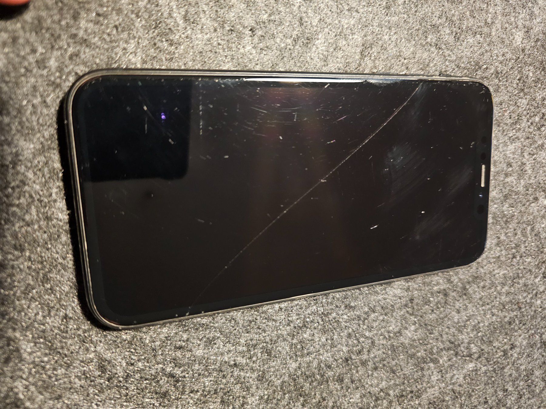 Apple Telefoni cellulari / Smartphones: Handy iPhone XR - 64GB - Defekt – Difettoso da Zweidlen venduto da RepToGo 1