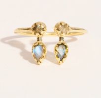 Bague ouverte en laiton doré fin 18K avec labradorite
