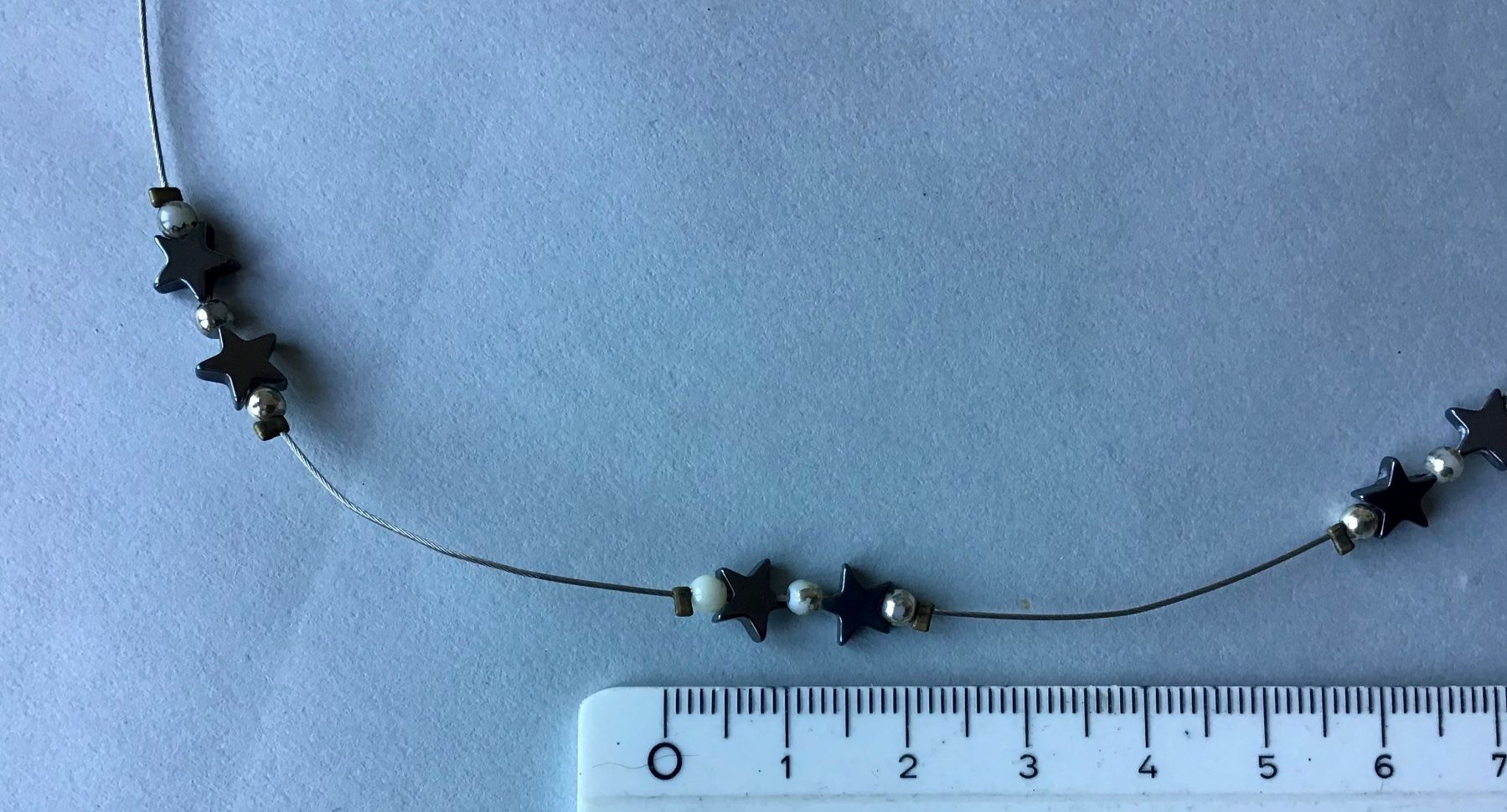 Ketten: Kette mit Obsidian - Sternchen – Neu (gemäss Beschreibung) aus Bubendorf von Alpenheidi 1