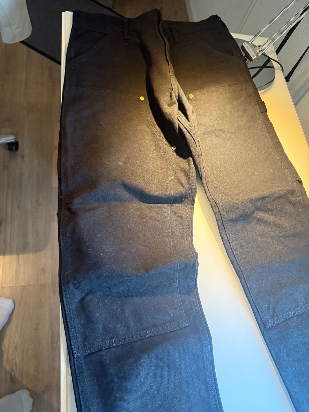 Jeans: Carhartt WIP double knee pant – Usato da Freienbach venduto da casciatoalessandro 3