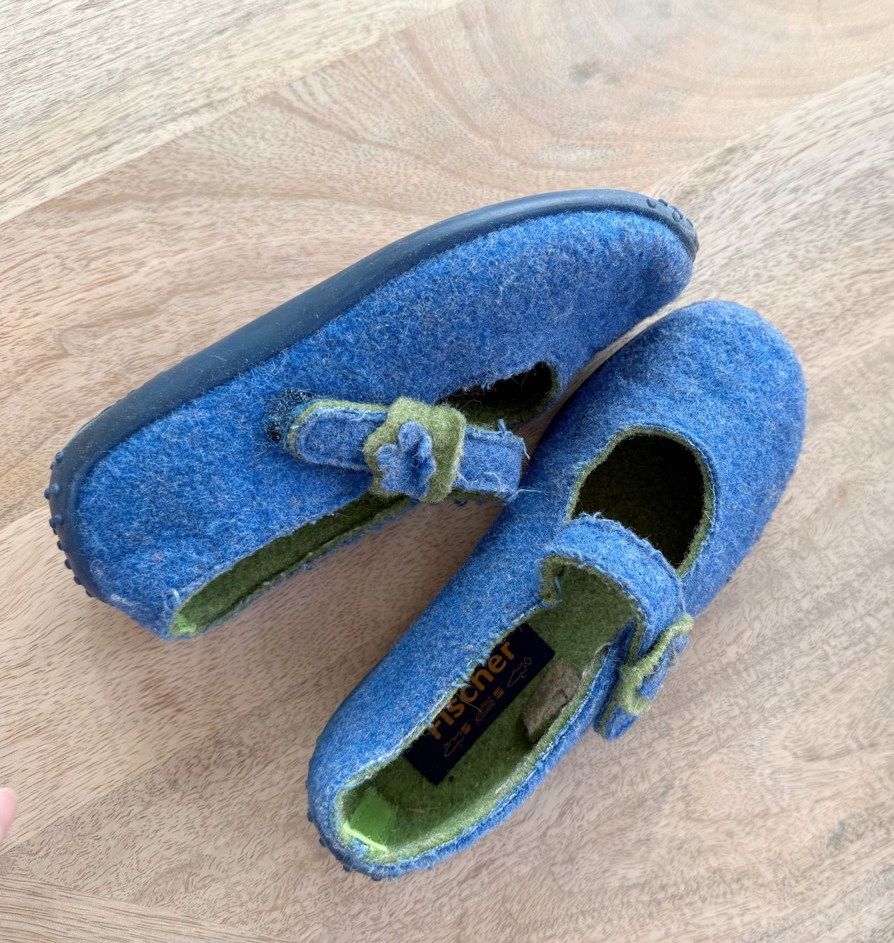 Schuhe für Jungen: Filz Finkli mit robuster Sohle, Gr. 29 – Gebraucht aus Eggenwil von Lissi82 4