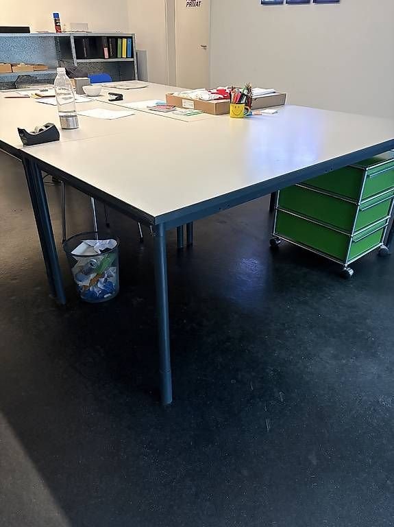 Scrivanie: Bürotische 90x180 – Usato da Bern venduto da PicPocket 1