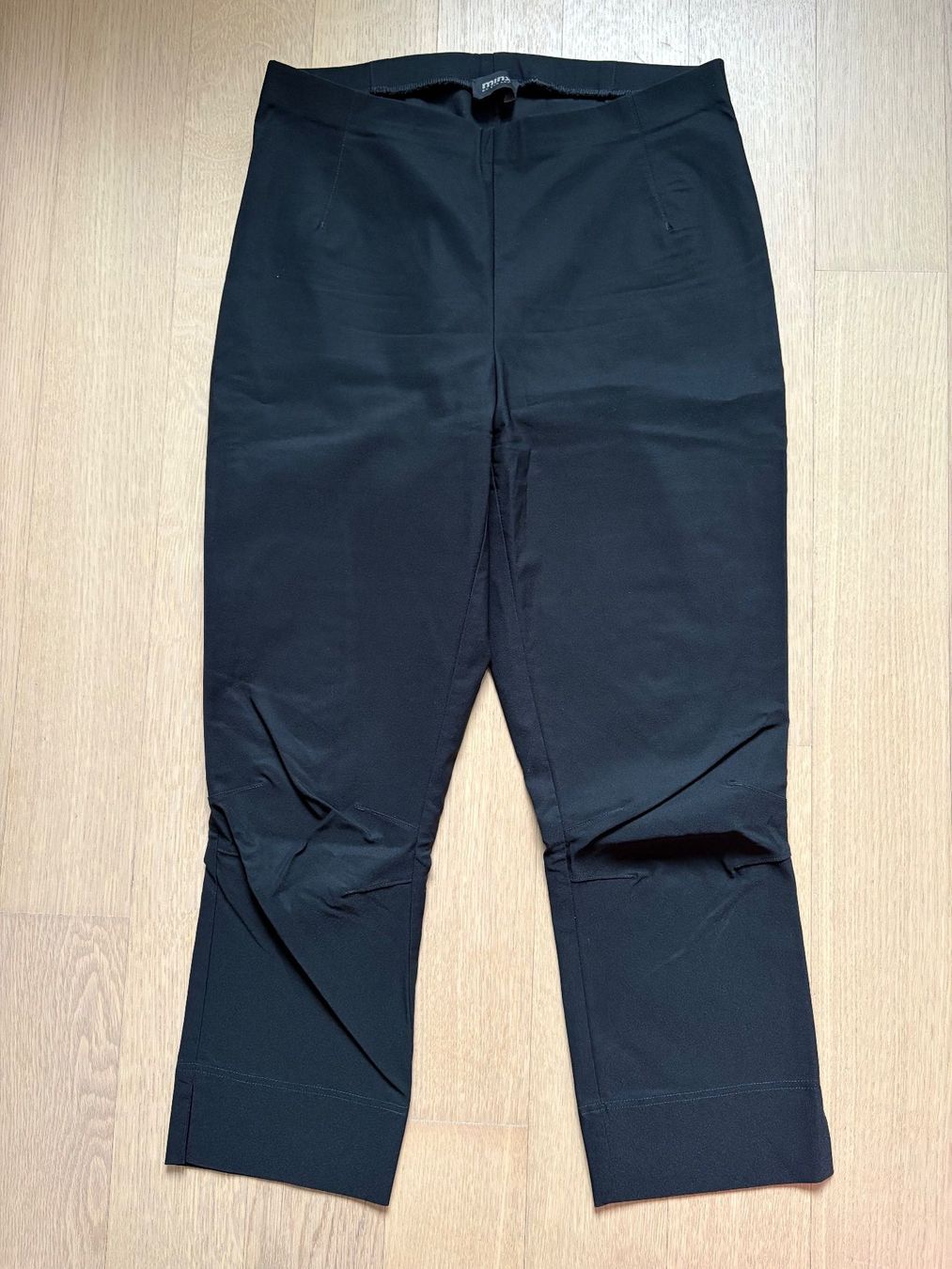 Pantaloni: elegante, schwarze Damenhose Gr.40 – Nuovo (secondo la descrizione) da Gossau SG venduto da Black-Queen 2