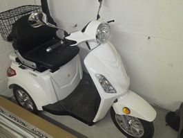 Elektromobil E3800 weiss ,sehr guter Zustand