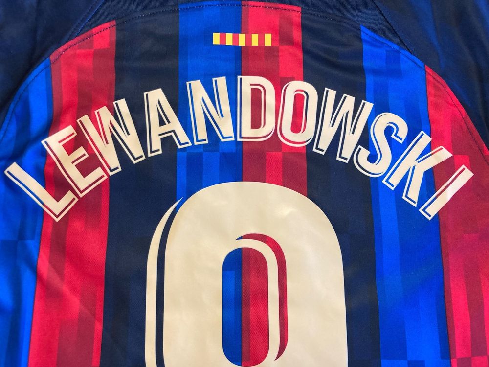 Flocage away FC Barcelone Liga LEWANDOWSKI #9 2023/24