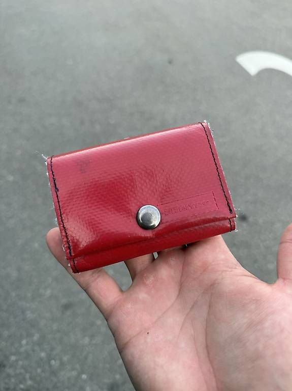 Brieftaschen: Freitag Brandon Kartenetui – Gebraucht aus Frauenfeld von rogerkk 1