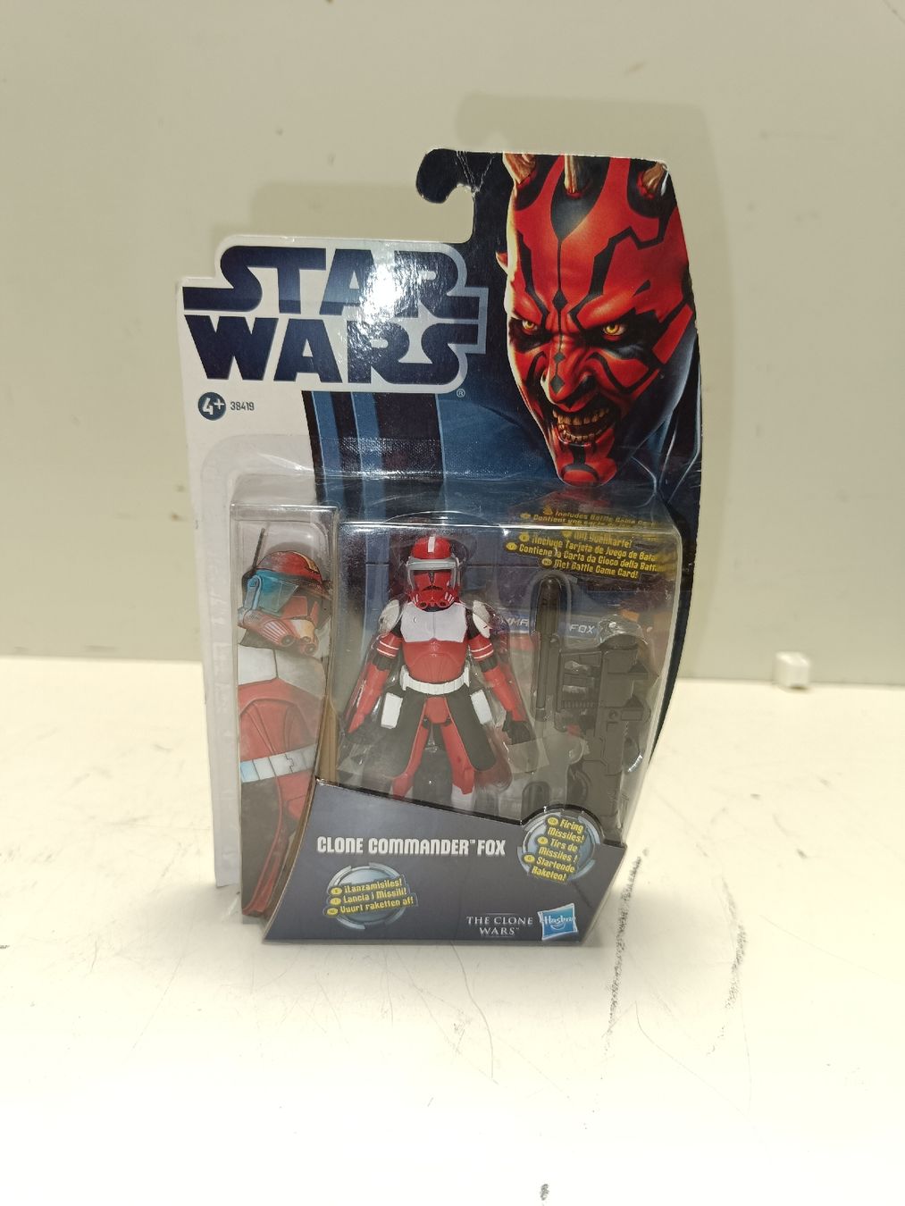 Hasbro Figuren: Star Wars Clone Commander Fox Actionfigur neu. (nov935) – Neu und originalverpackt aus Künten von Schnaepplihuus