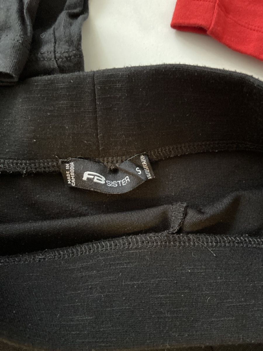 Adidas Lotti & Set di vestiti: Kleiderpaket Grösse S/M – Usato da Diegten venduto da schnuggimaus 5