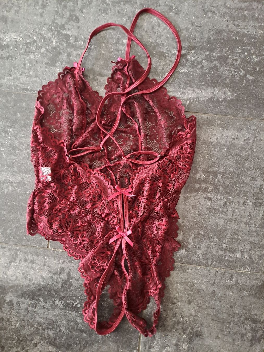Altra biancheria intima: Body Bordeaux Spitze Neu XL – Nuovo (secondo la descrizione) da Rickenbach LU venduto da bishiida 1