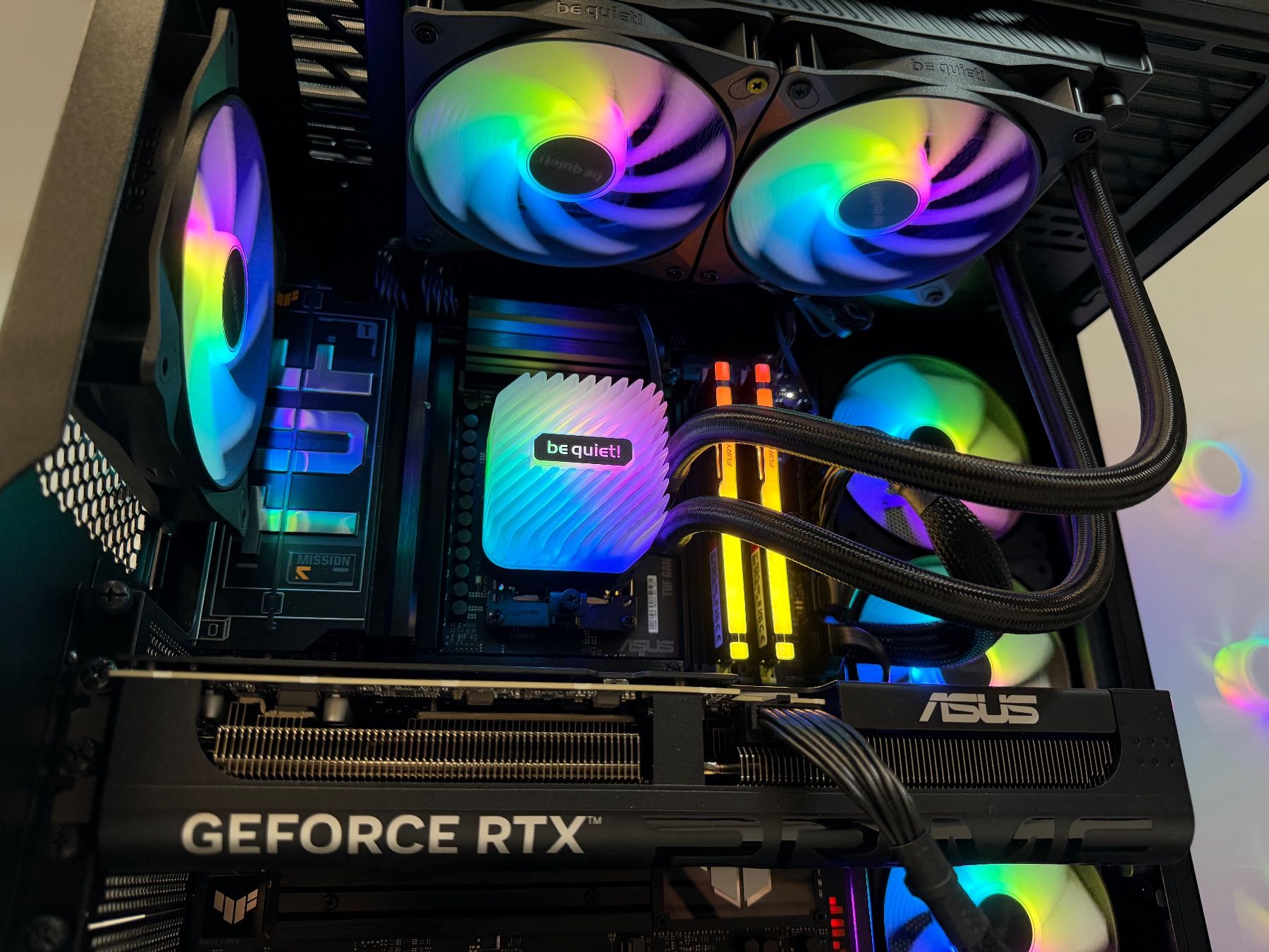 PC: PC Flug-Simulator, Ryzen 7, RTX5070, 64GB RAM, 2TB, Win11 – Nuovo e nell'imballaggio originale da Lachen SZ venduto da alcom-electronics 7