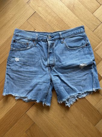 Jeansshorts Levis (W30) neu