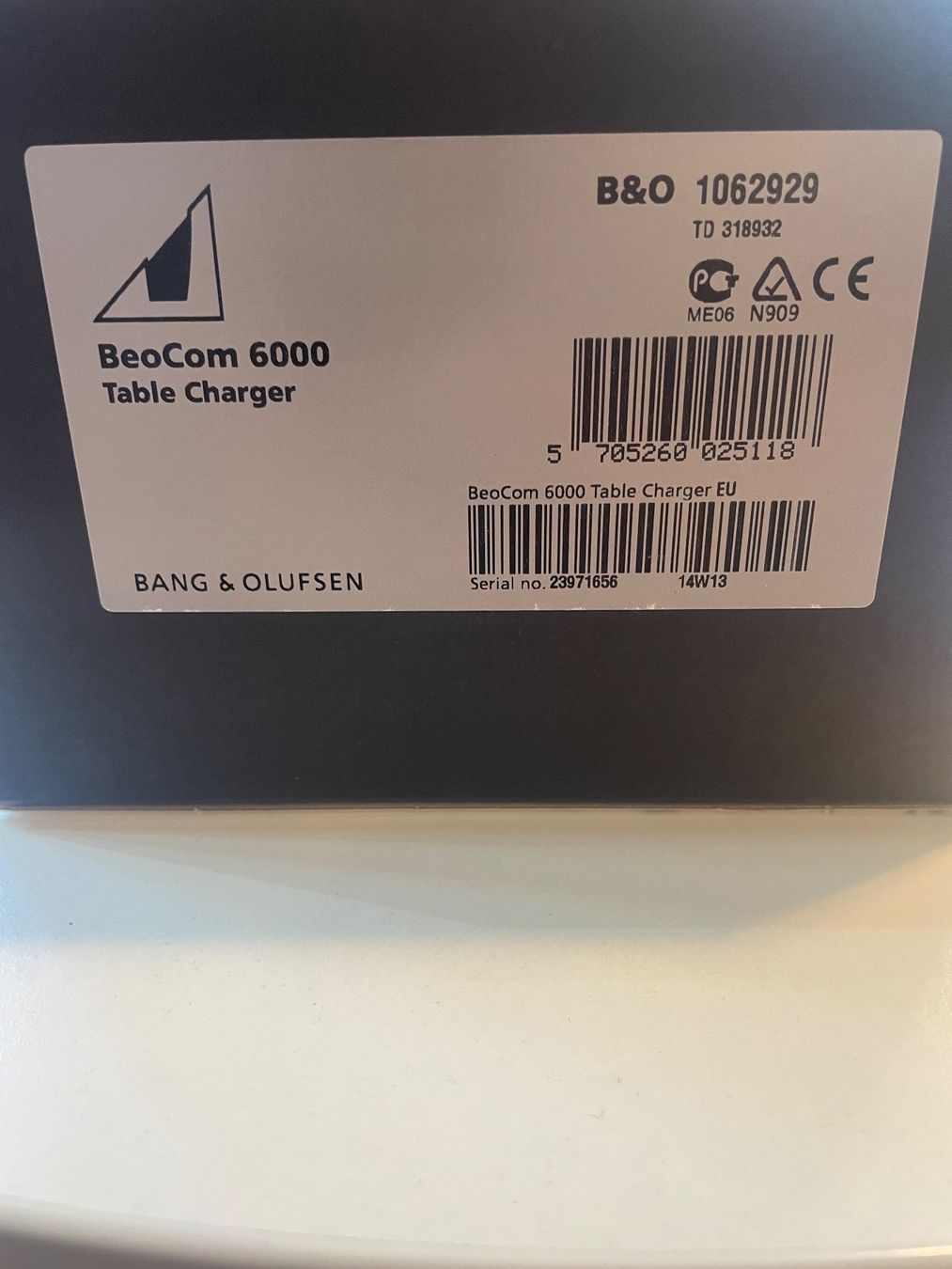 Bang & Olufsen Caricabatterie: Table charger BeoCom 6000 – Nuovo e nell'imballaggio originale da Sion venduto da Bang-OlufsenSion 2